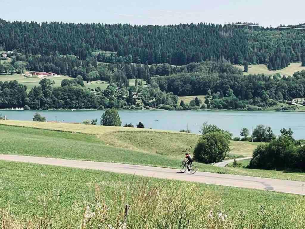 La Parenthese Vue Lac Les Grangettes Eksteriør billede